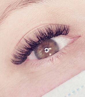 Lash Extension Client from Grand Rapids, Michigan